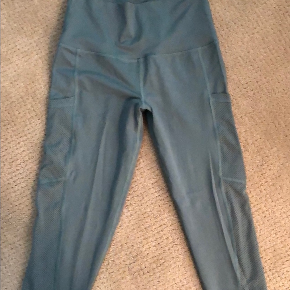 Aerie move mesh pocket legging